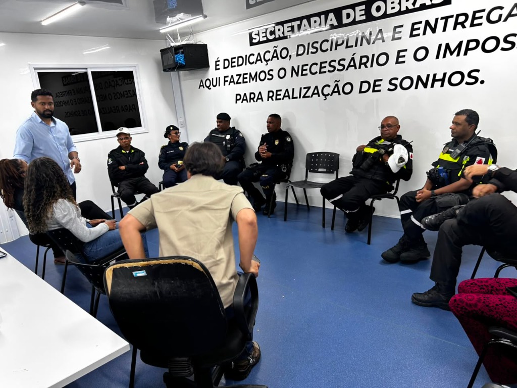 Servidores participando do Programa Cuidar