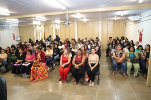 Novos profissionais tomam posse e reforçam rede municipal de Educação