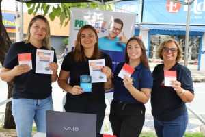 Ação do Procon leva orientação e atendimento aos consumidores em Neves 